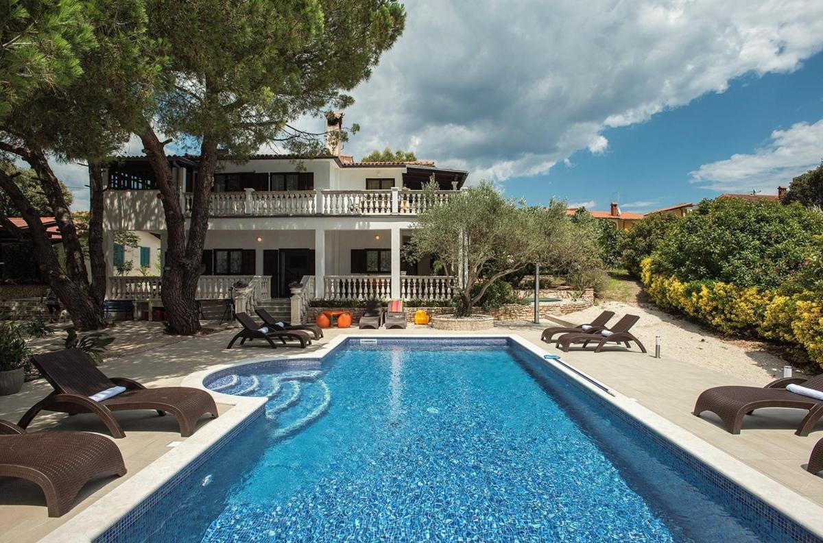 Villa Mima Banjole Esterno foto